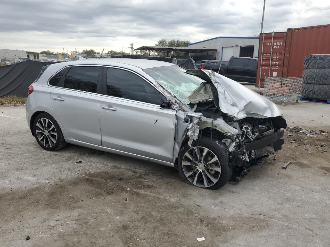 2018 Hyundai Elantra VIN KMHH35LE7JU027121 Copart auction photo, front end / side damage thumbnail 4