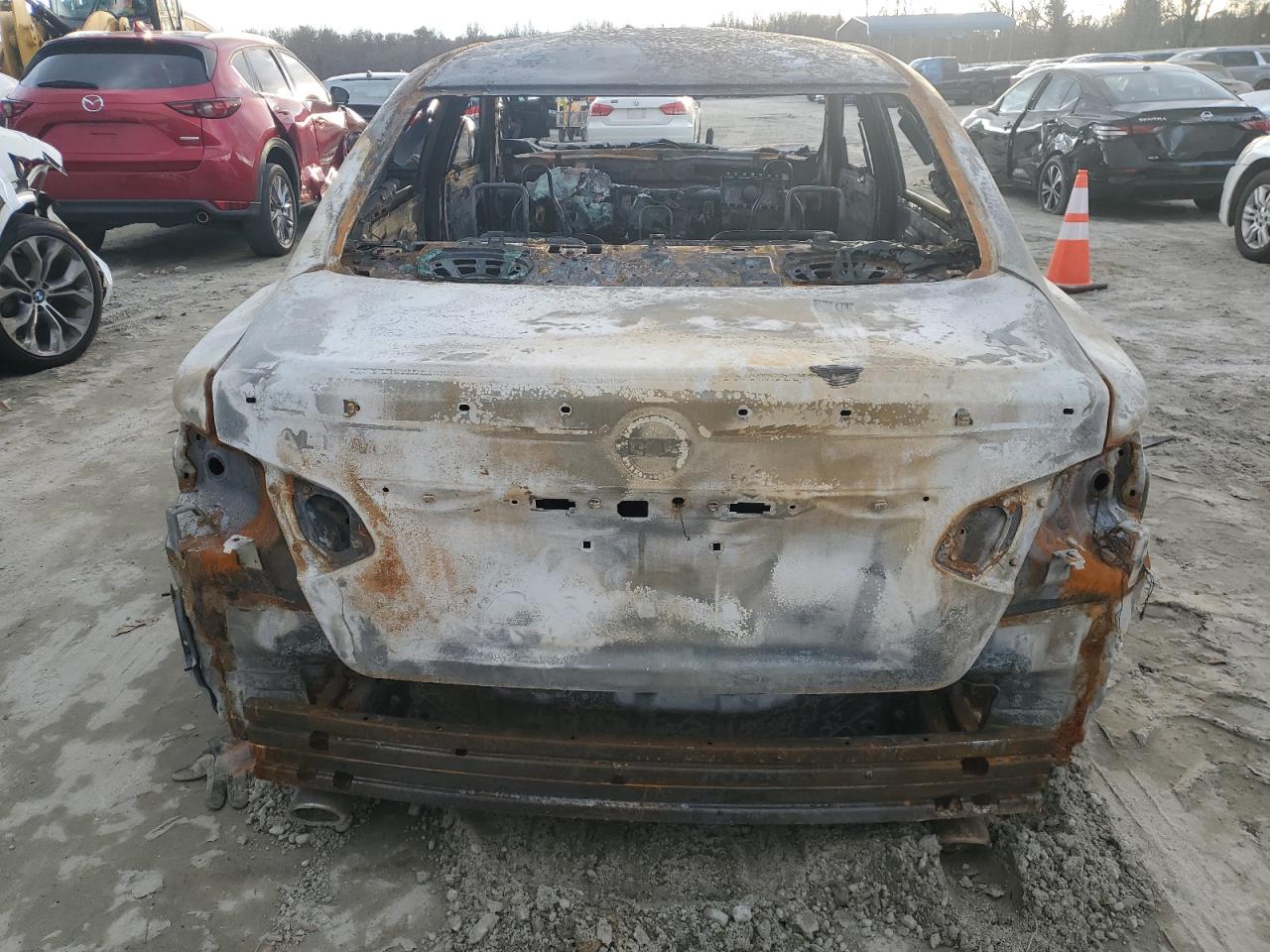 2017 Nissan Altima VIN 1N4AL3AP8HC157073 Copart auction photo, burn damage thumbnail 6