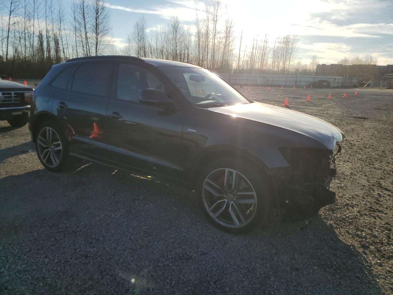 2016 Audi SQ5 VIN WA1CCAFP4GA104925 Copart auction photo, front end damage thumbnail 4