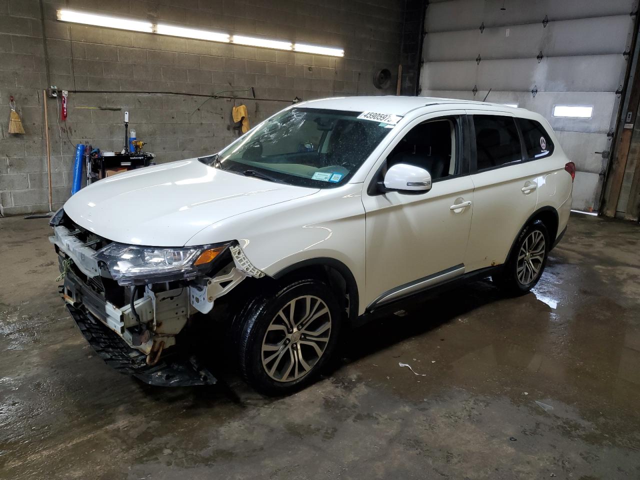 2016 Mitsubishi Outlander VIN JA4AZ3A34GZ044474 - Copart auction photo
