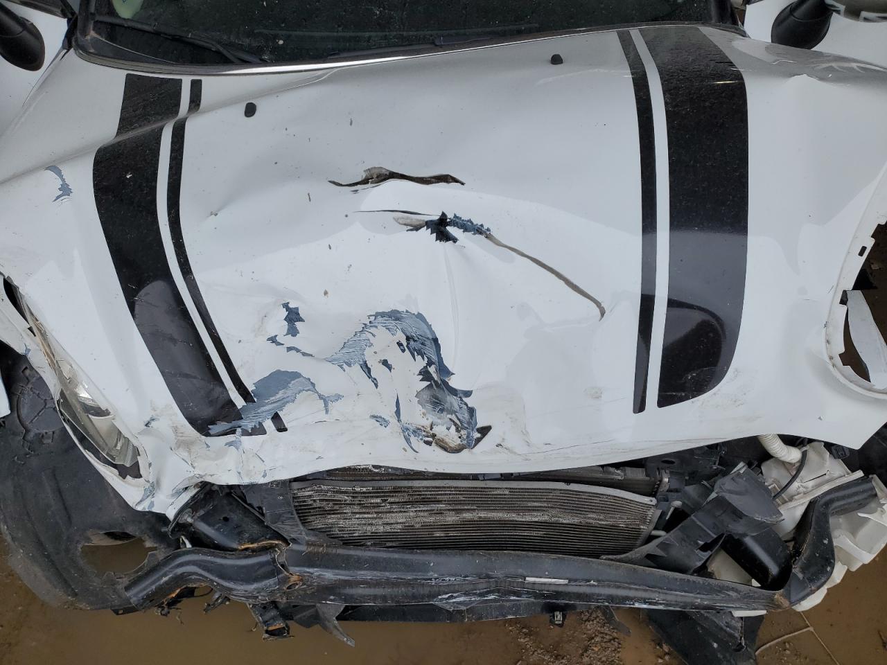 2016 MINI Cooper VIN WMWZB3C53GWR48620 Copart auction photo, front end / minor dent/scratches damage thumbnail 11