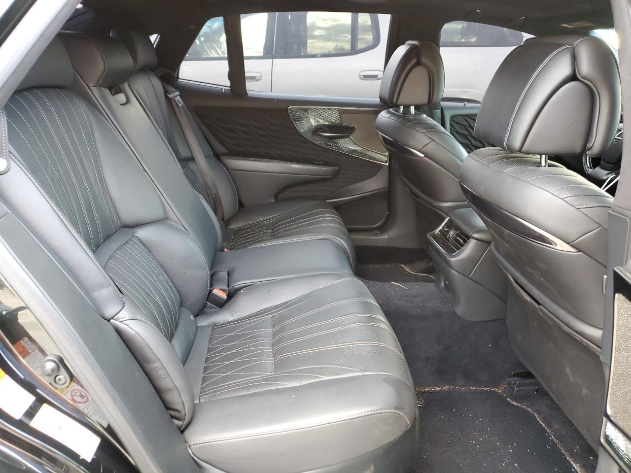 2018 Lexus LS VIN JTHC5LFF8J5003209 Copart auction photo, rear end / minor dent/scratches damage thumbnail 11