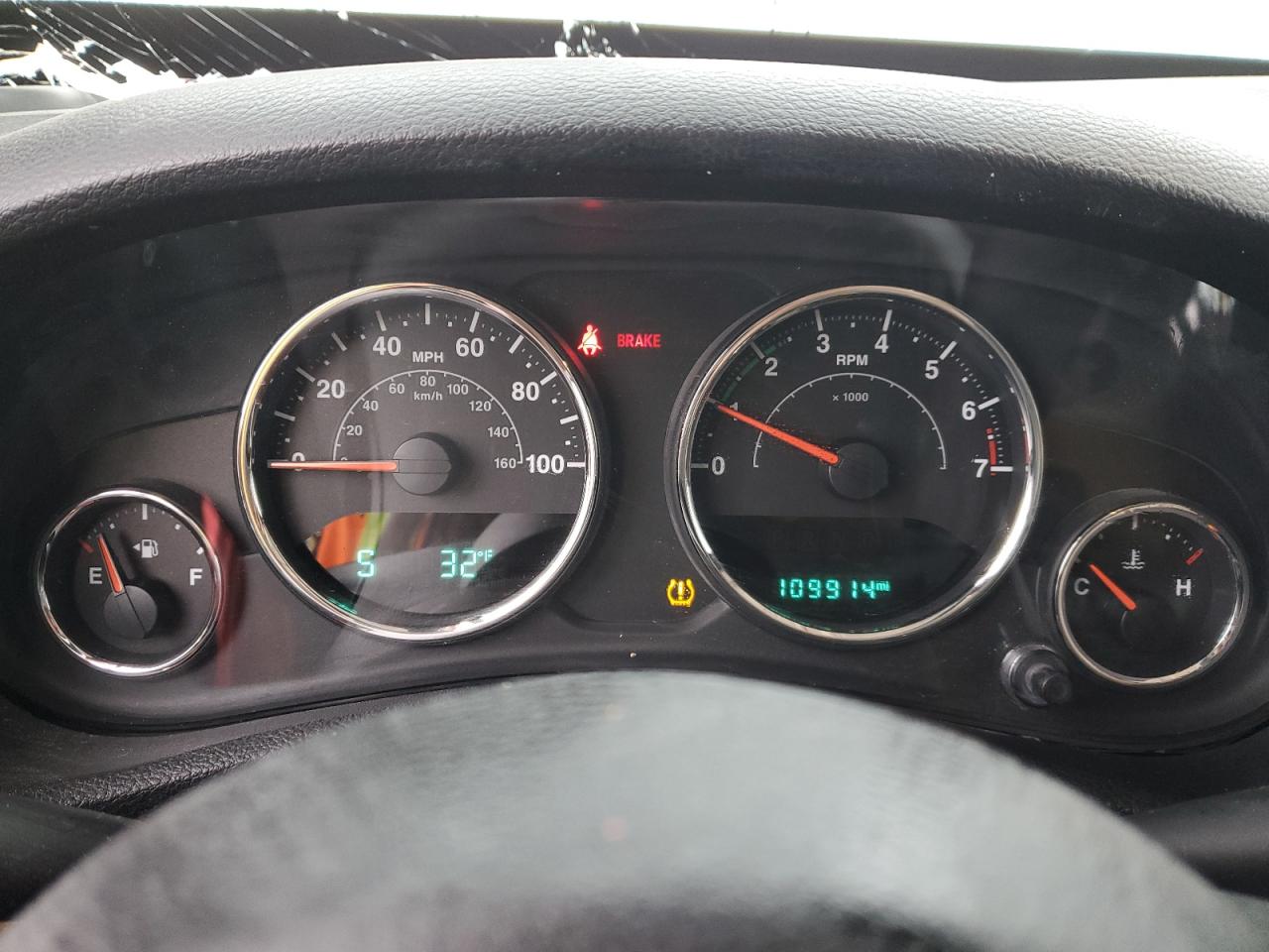 2015 Jeep Wrangler VIN 1C4AJWBG3FL606592 Copart auction photo, rollover damage thumbnail 9