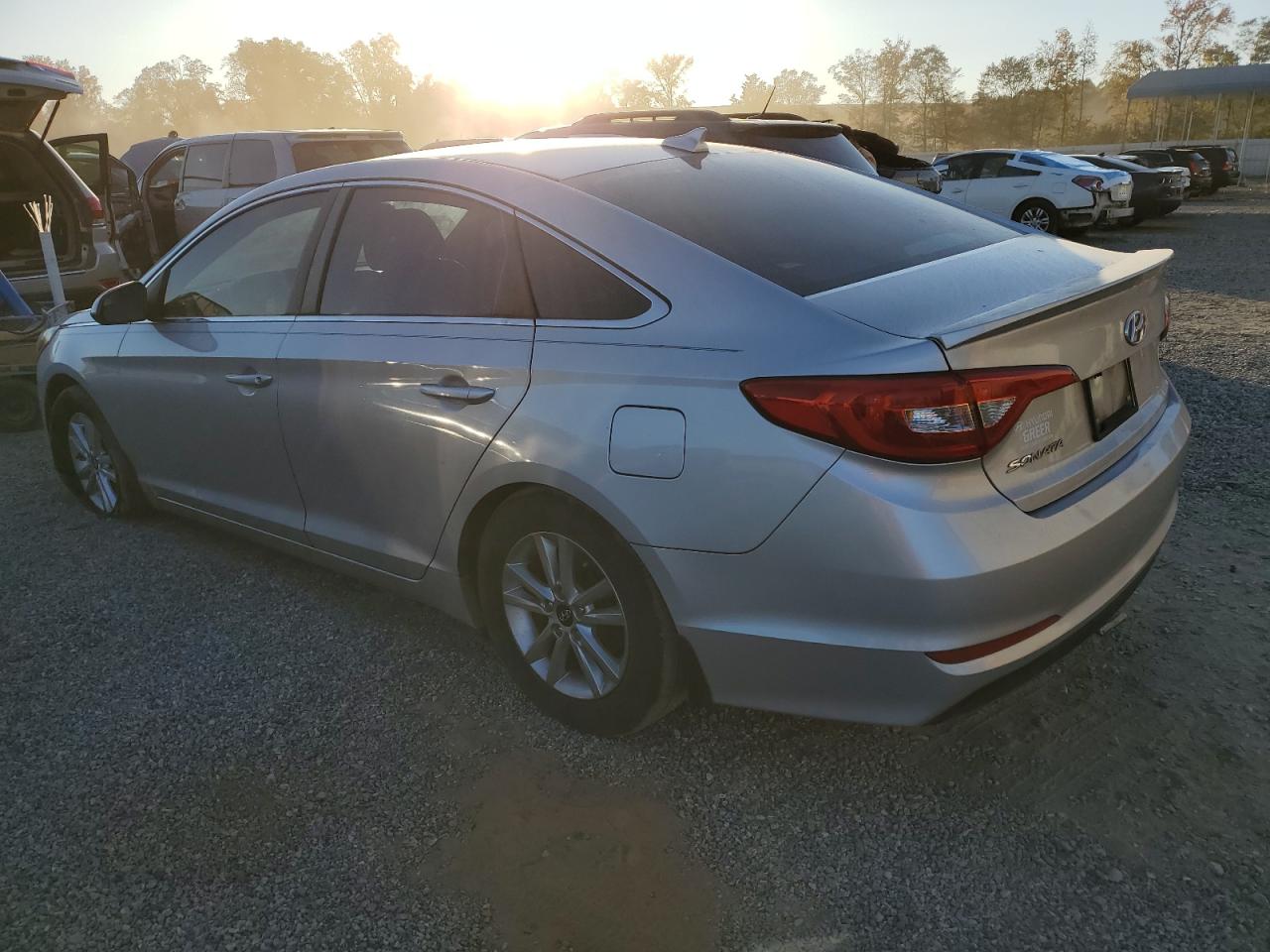 2016 Hyundai Sonata VIN 5NPE24AF0GH309295 Copart auction photo, rear end damage thumbnail 2