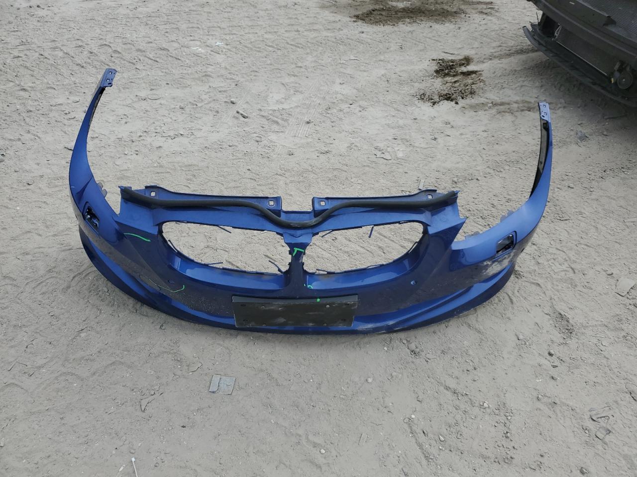 2011 BMW 3er VIN WBAKF5C58BE655134 Copart auction photo, front end damage thumbnail 12
