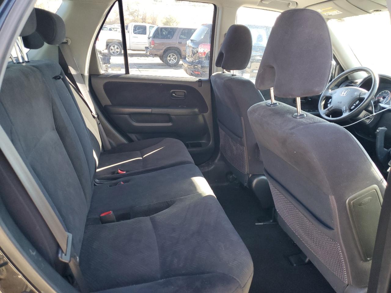 2005 Honda CR-V VIN JHLRD78845C058619 Copart auction photo, front end damage thumbnail 11