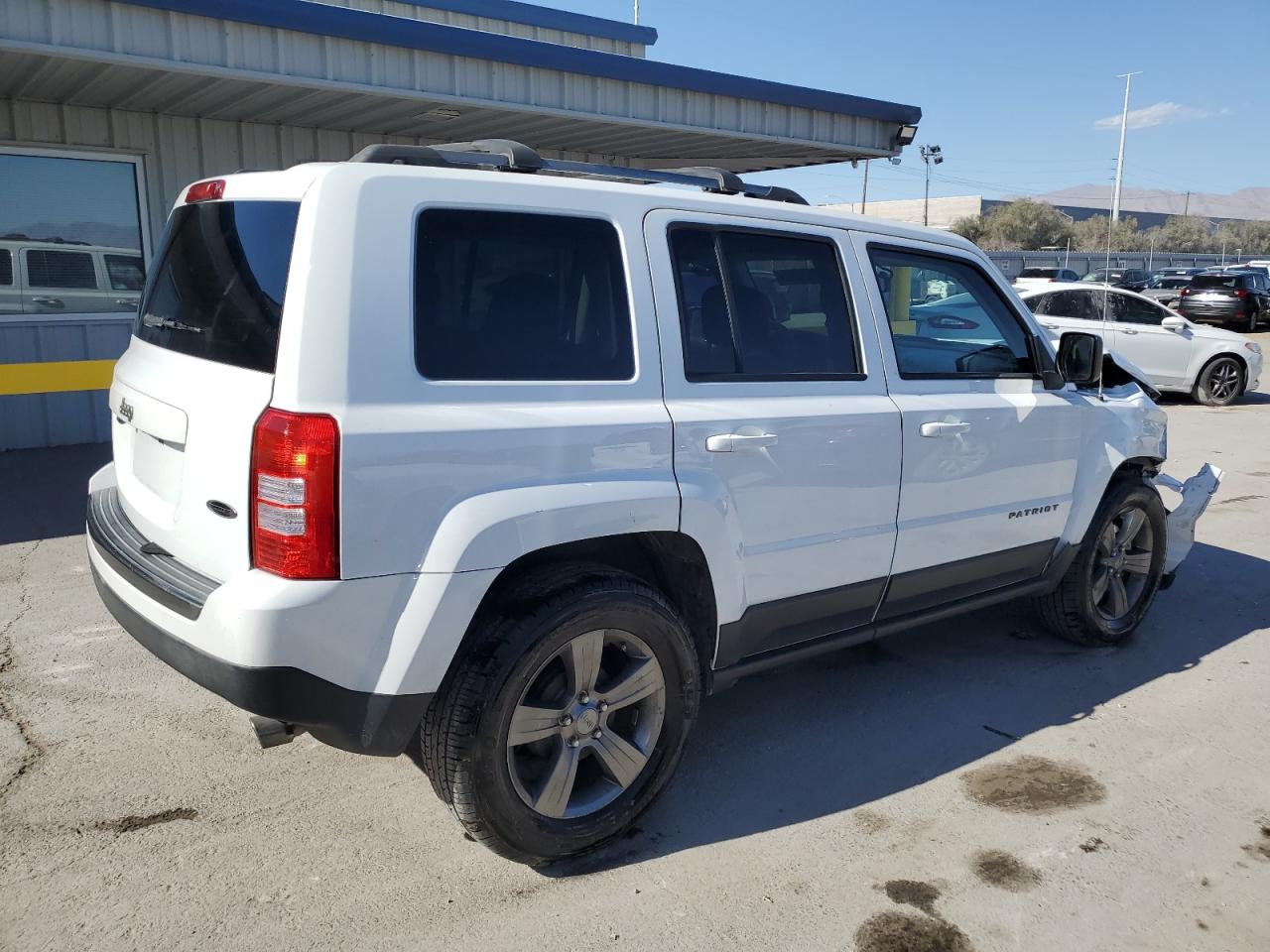 2016 Jeep Liberty (Patriot) VIN 1C4NJPBA7GD667006 Copart auction photo, front end damage thumbnail 3
