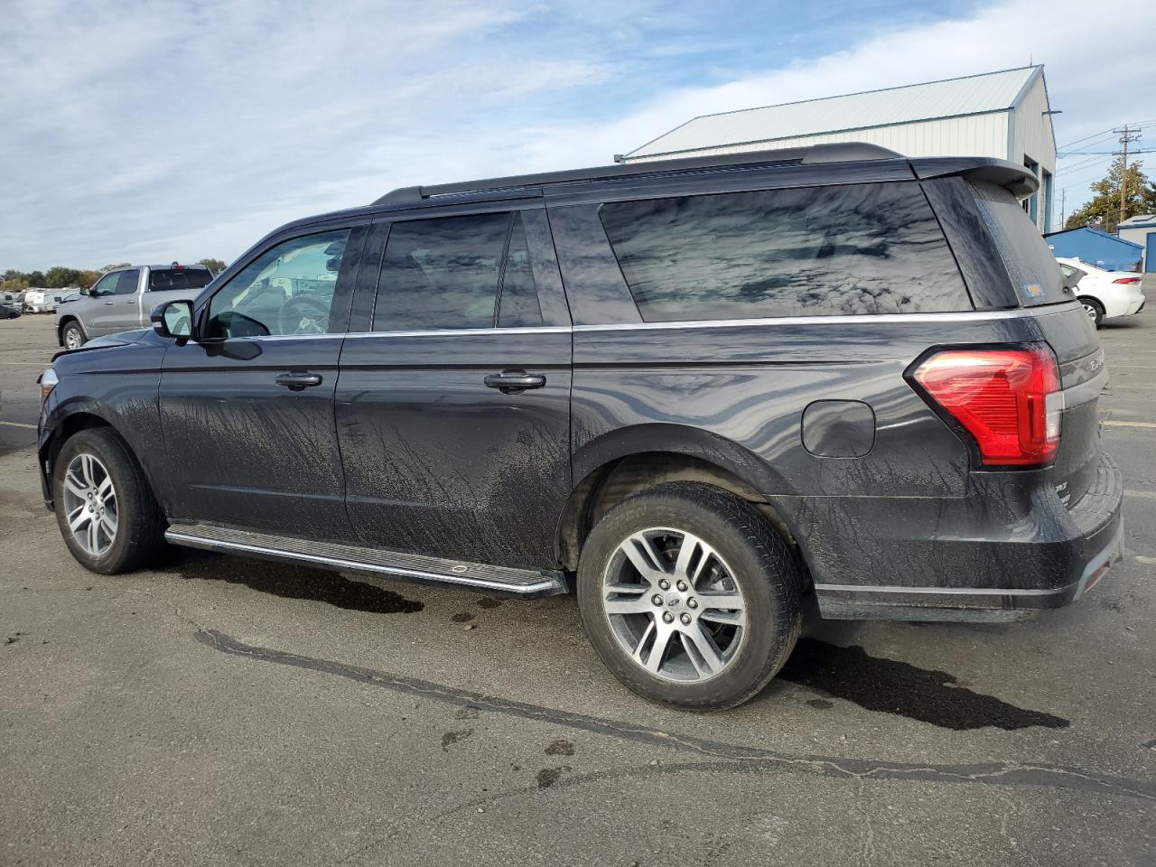 2022 Ford Expedition VIN 1FMJK1JT9NEA08861 Copart auction photo, front end / undercarriage damage thumbnail 2