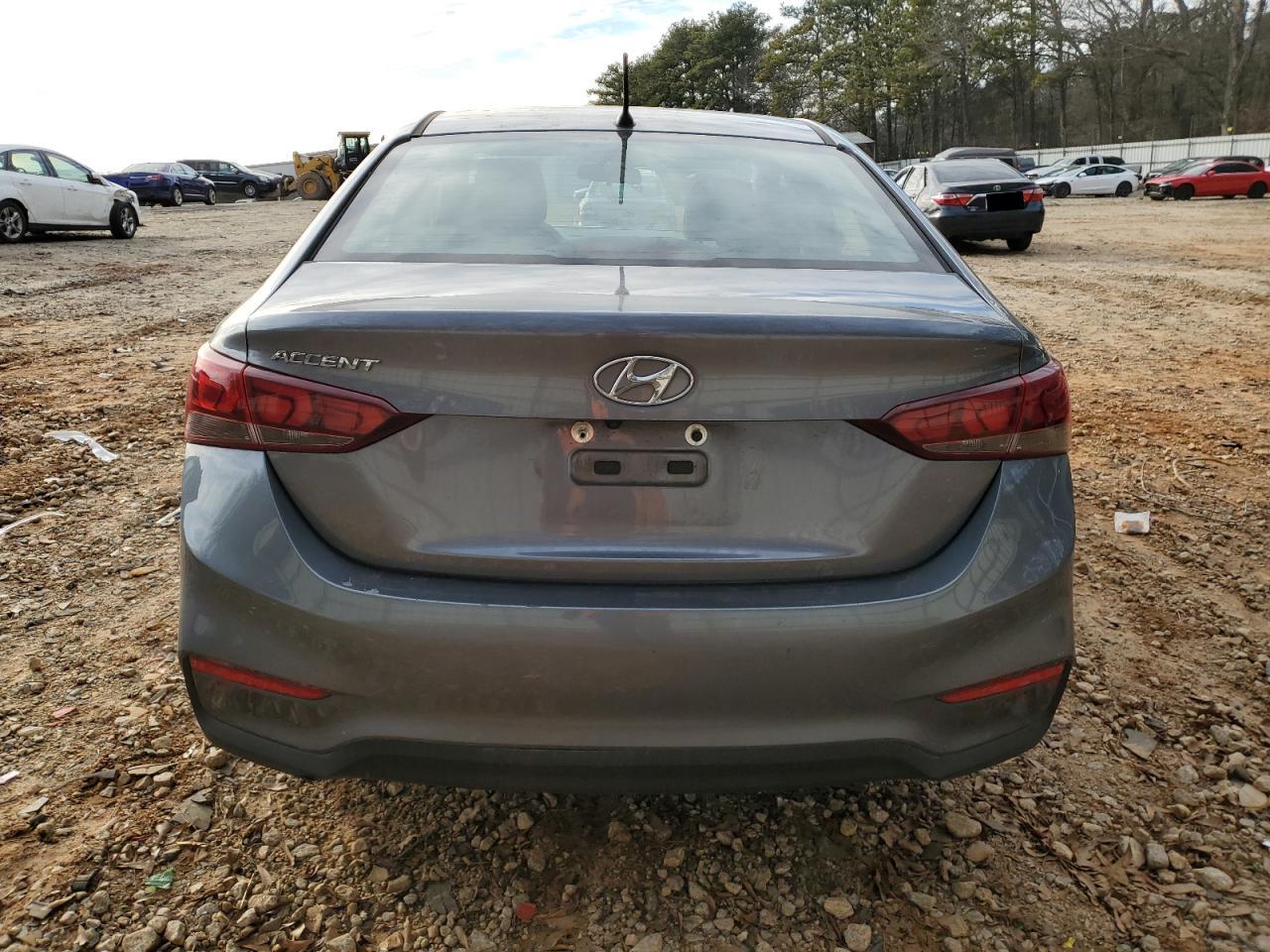 2020 Hyundai Accent VIN 3KPC24A61LE098971 Copart auction photo, front end / side damage thumbnail 6