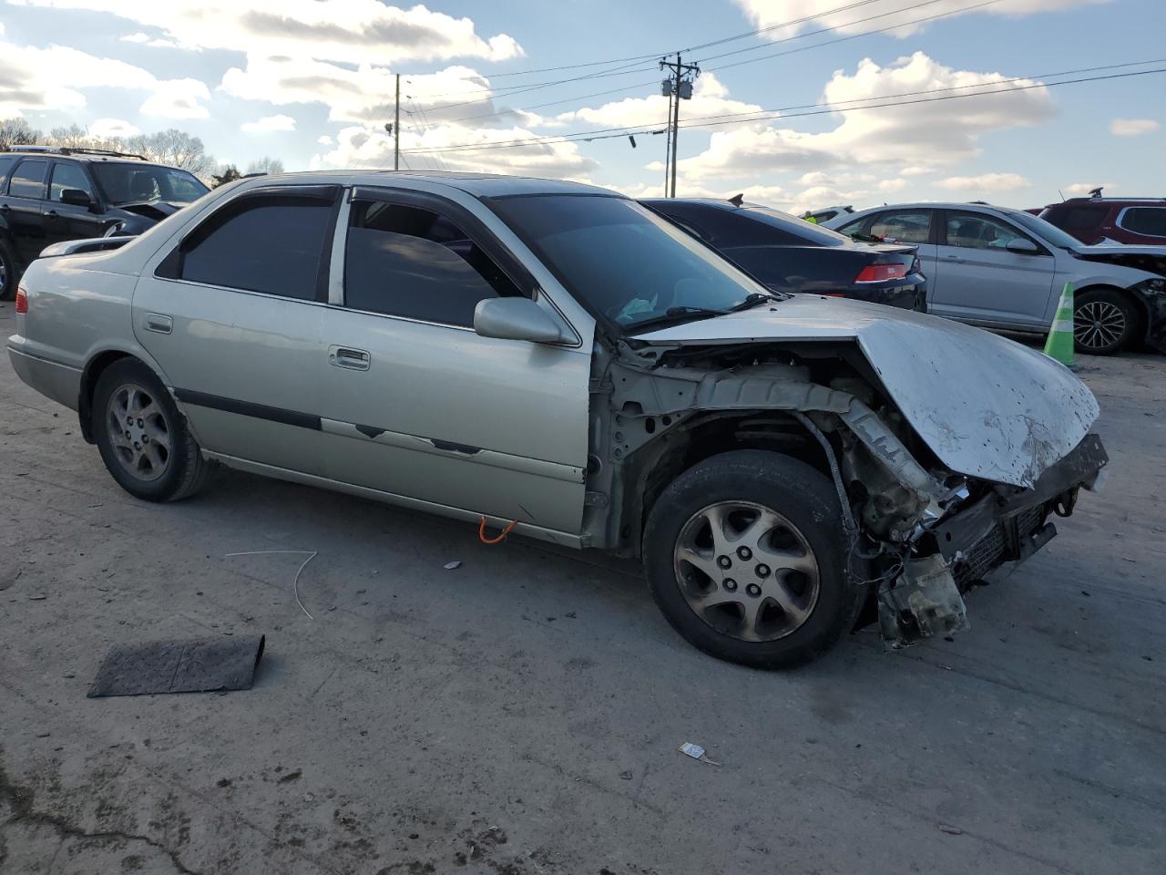 2001 Toyota Camry VIN 4T1BG22K11U830393 Copart auction photo, front end damage thumbnail 4
