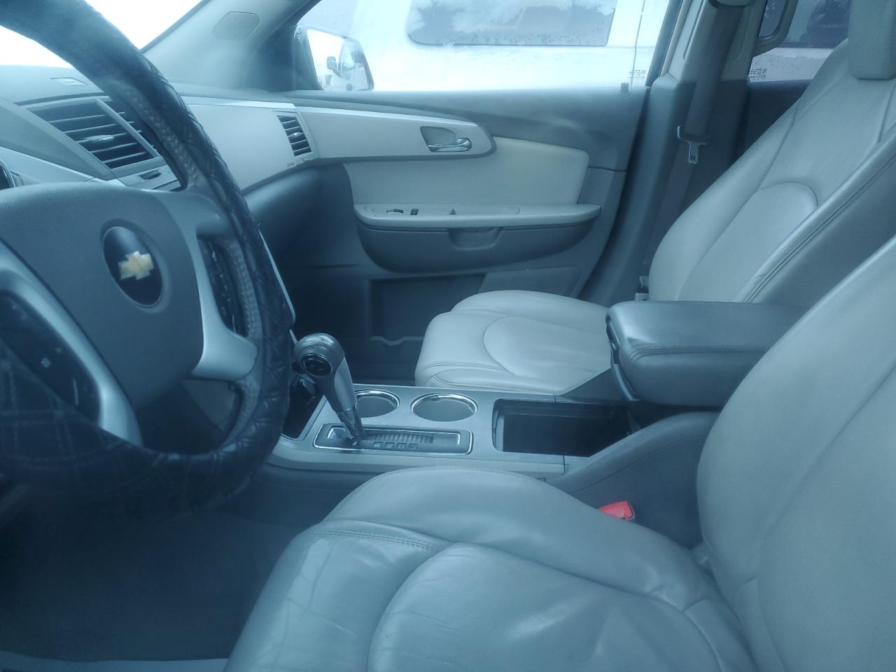 2009 Chevrolet Traverse VIN 1GNEV23DX9S103758 Copart auction photo, normal wear damage thumbnail 8