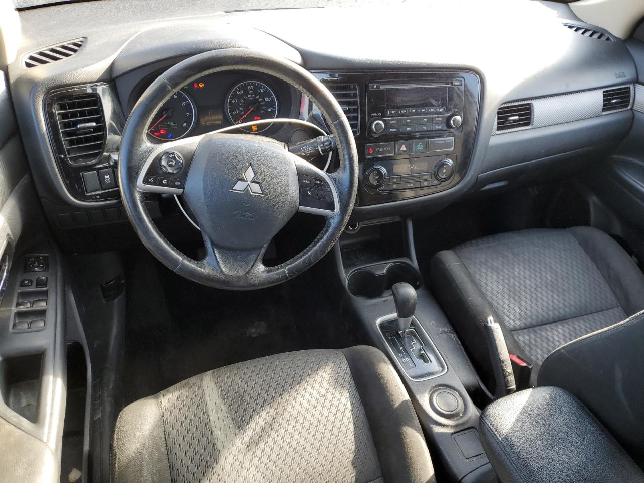 2015 Mitsubishi Outlander VIN JA4AD2A34FZ009389 Copart auction photo, front end / side damage thumbnail 8