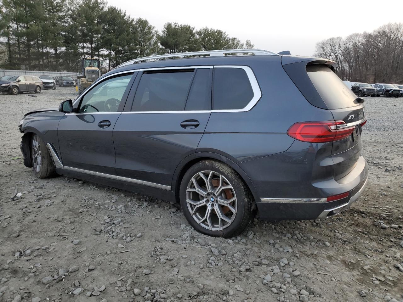 2019 BMW X7 VIN 5UXCW2C58KL082655 Copart auction photo, front end / undercarriage damage thumbnail 2