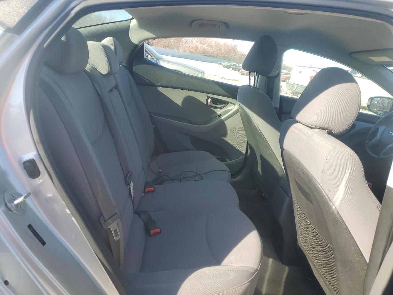 2014 Hyundai Elantra VIN 5NPDH4AE0EH494124 Copart auction photo, rear end / minor dent/scratches damage thumbnail 10