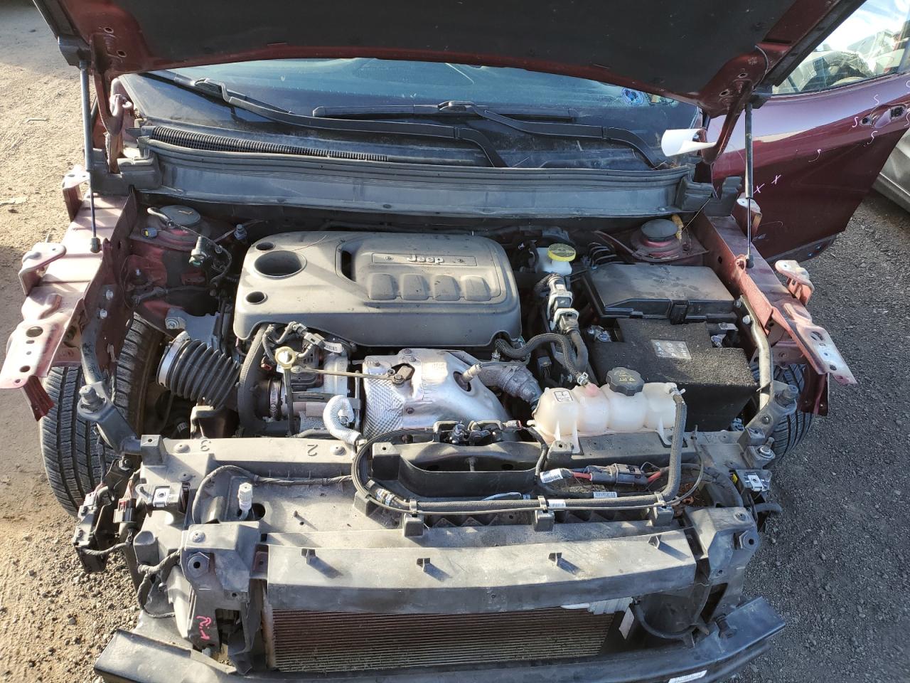 2019 Jeep Cherokee VIN 1C4PJMJN5KD211557 Copart auction photo, front end / all over damage thumbnail 12