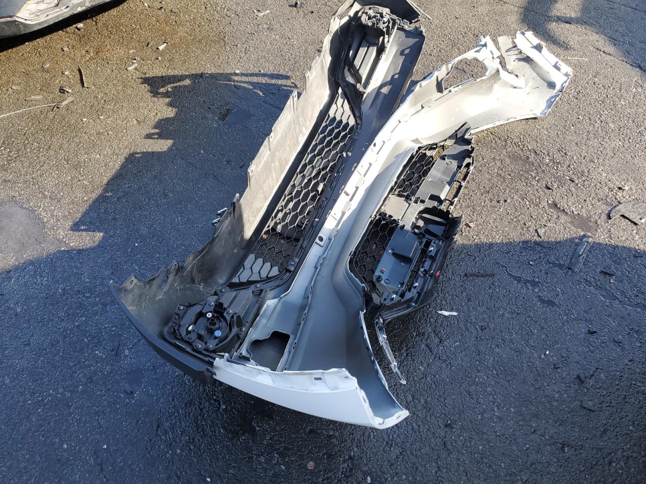 2020 Honda CR-V VIN 2HKRW2H8XLH686938 Copart auction photo, front end damage thumbnail 13