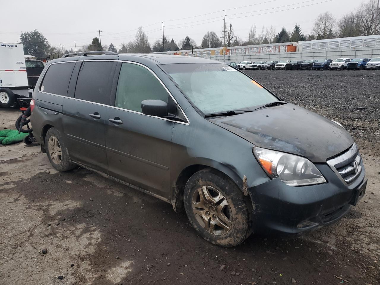 2006 Honda Odyssey VIN 5FNRL38616B431756 Copart auction photo, front end damage thumbnail 4