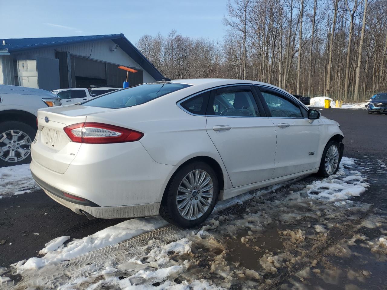 2013 Ford Fusion VIN 3FA6P0PU8DR246255 Copart auction photo, front end damage thumbnail 3