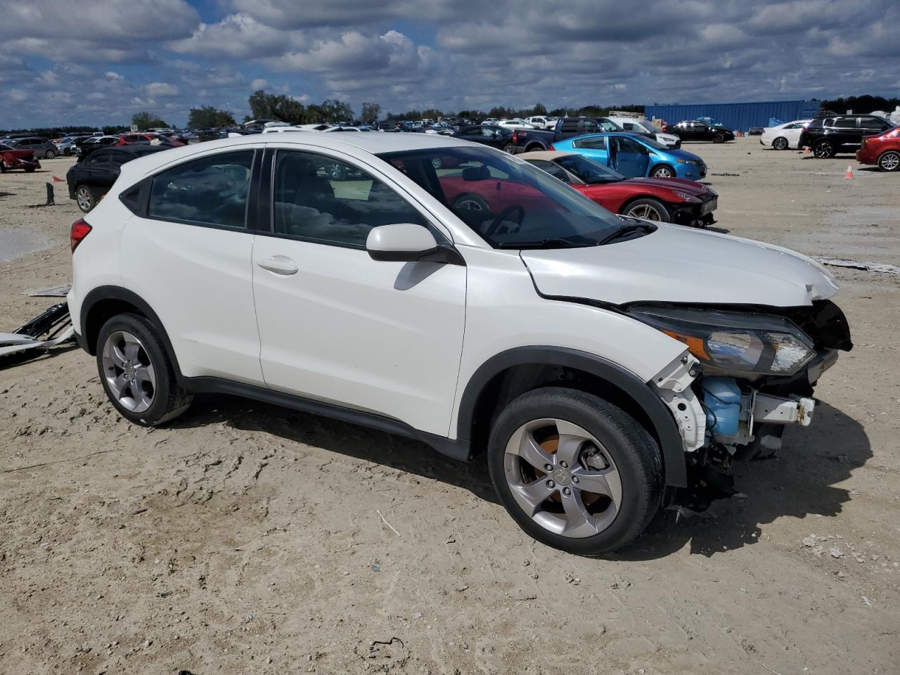 2018 Honda HR-V VIN 3CZRU6H34JM713912 Copart auction photo, front end damage thumbnail 4