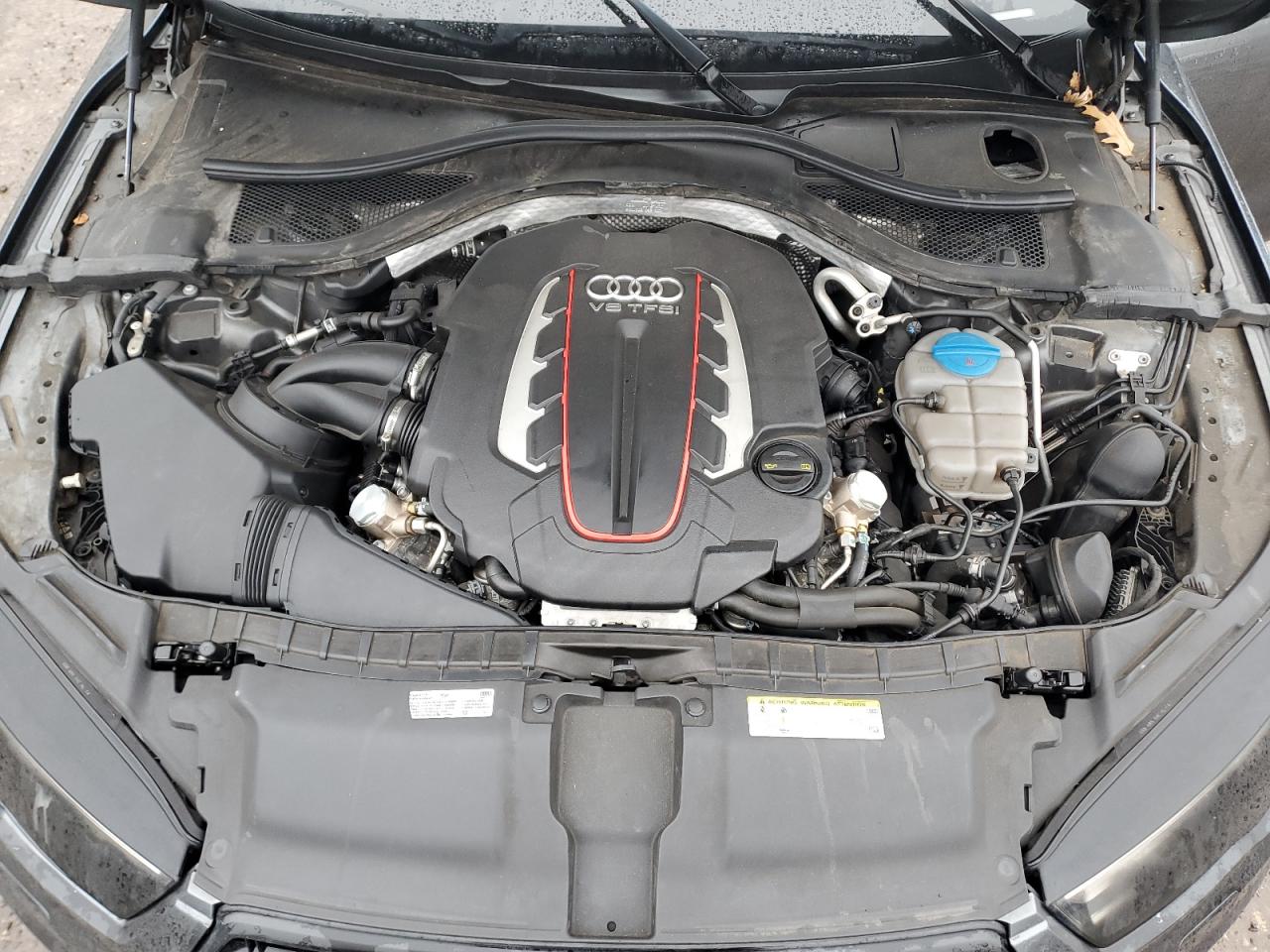 2018 Audi S7 VIN WAUWFBFC7JN066326 Copart auction photo, burn - interior / front end damage thumbnail 11