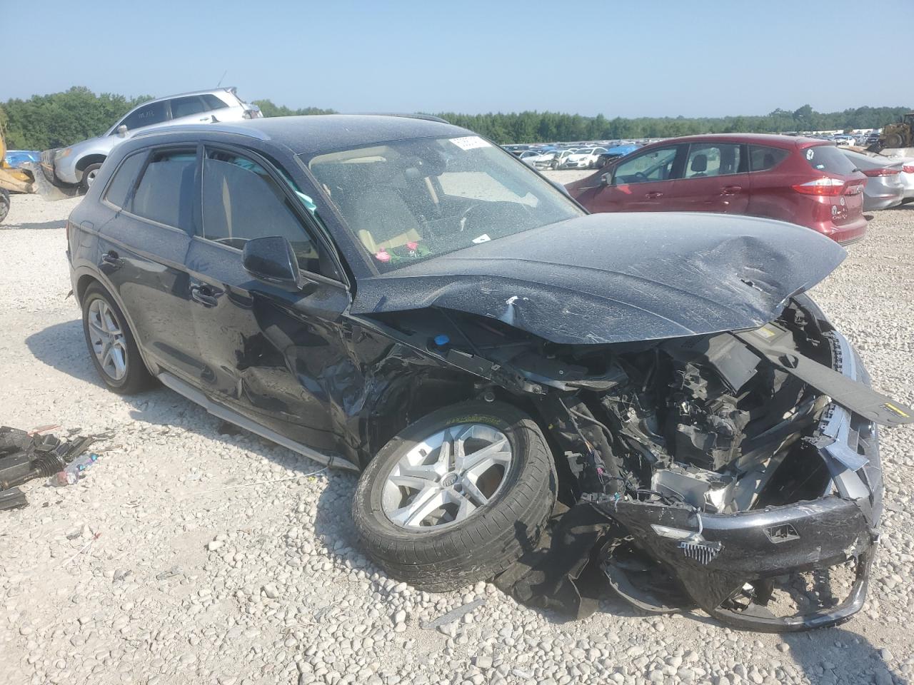 2018 Audi Q5 VIN WA1ANAFY1J2108233 Copart auction photo, front end / side damage thumbnail 4