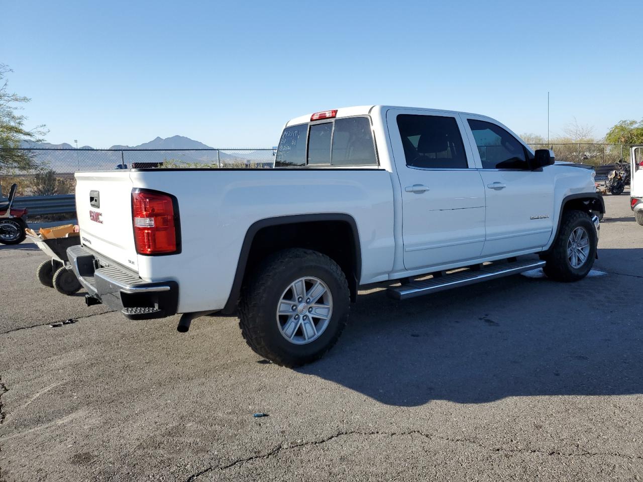2014 GMC Sierra VIN 3GTP1UEC8EG559983 Copart auction photo, front end damage thumbnail 3