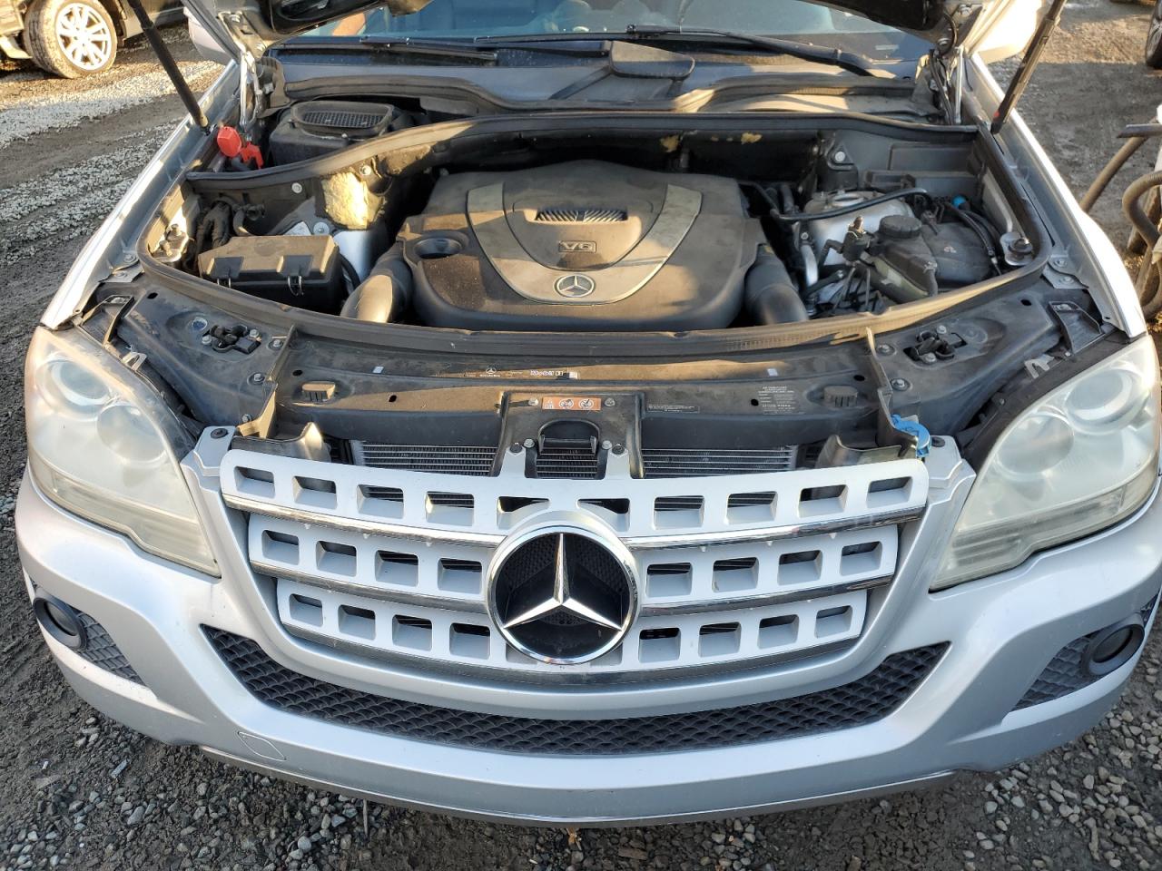 2009 Mercedes-Benz M-klasse VIN 4JGBB86E49A460463 Copart auction photo, minor dent/scratches damage thumbnail 12