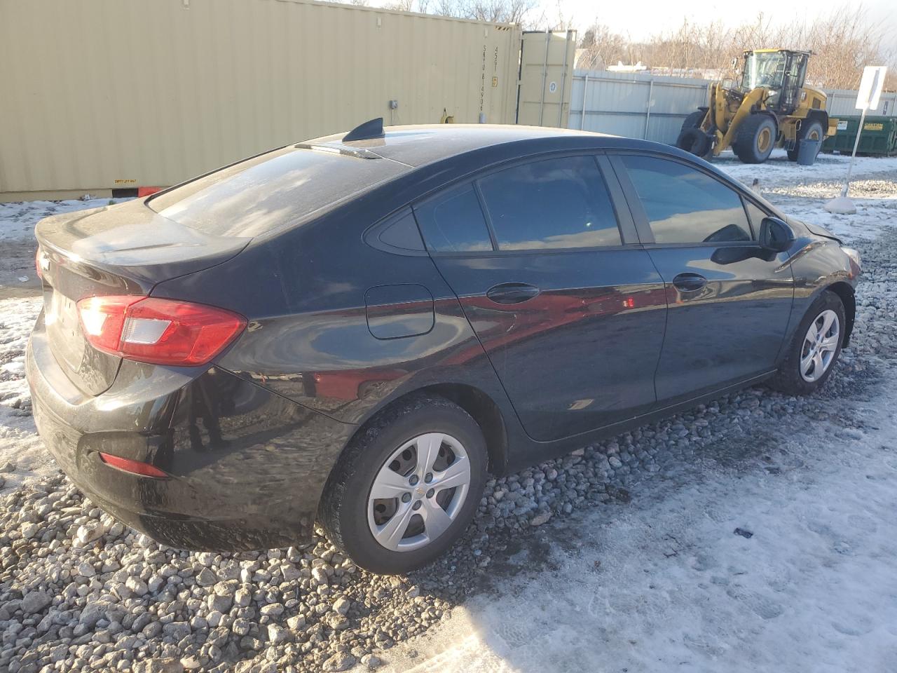 2018 Chevrolet Cruze VIN 1G1BC5SM5J7218109 Copart auction photo, front end / side damage thumbnail 3