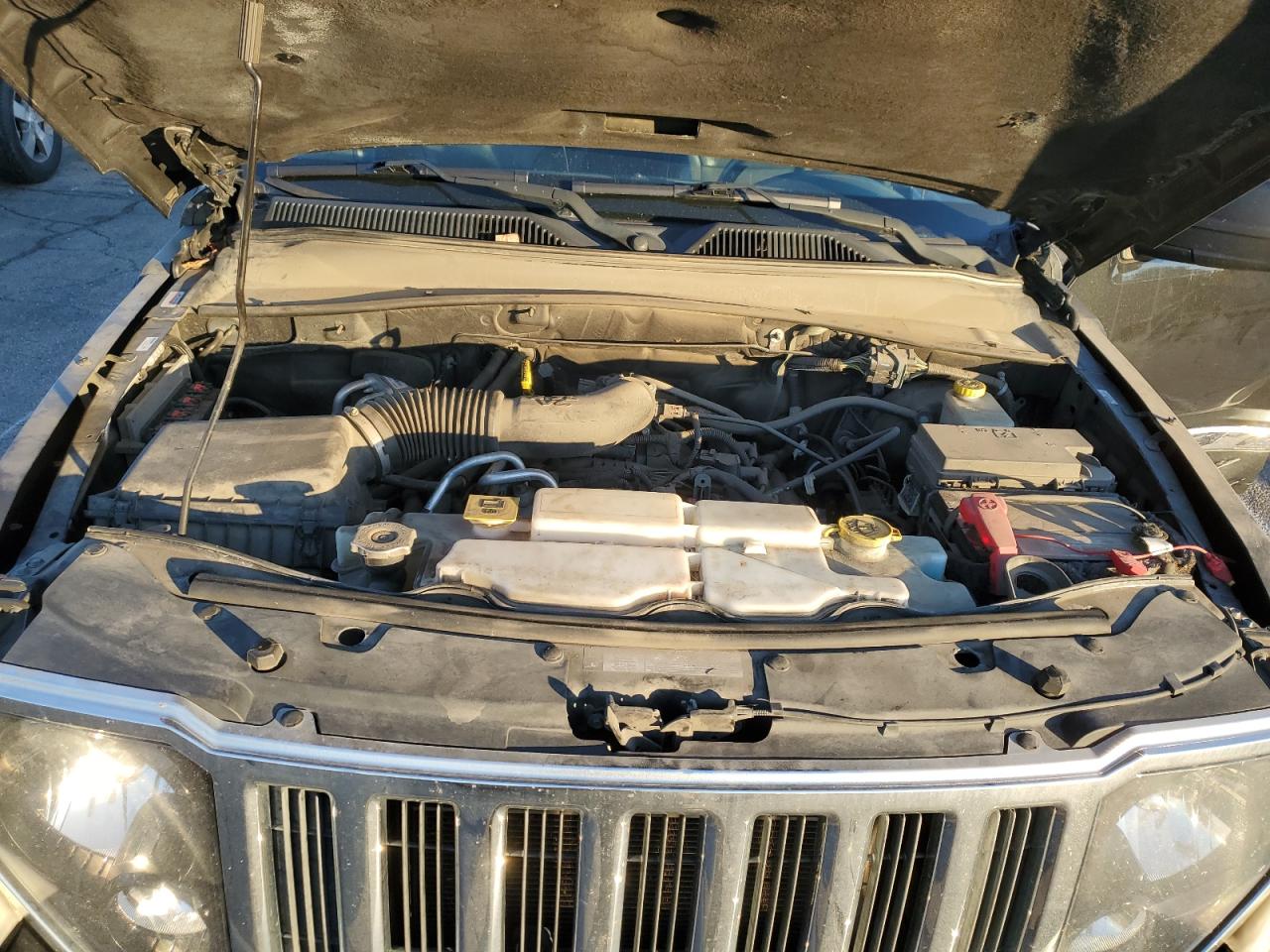 2012 Jeep Liberty (North America) VIN 1C4PJMFK4CW199664 Copart auction photo, side damage thumbnail 12