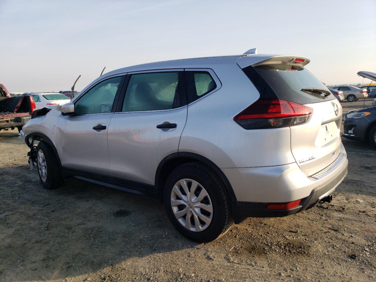 2020 Nissan Rogue VIN 5N1AT2MT9LC732296 Copart auction photo, front end / side damage thumbnail 2