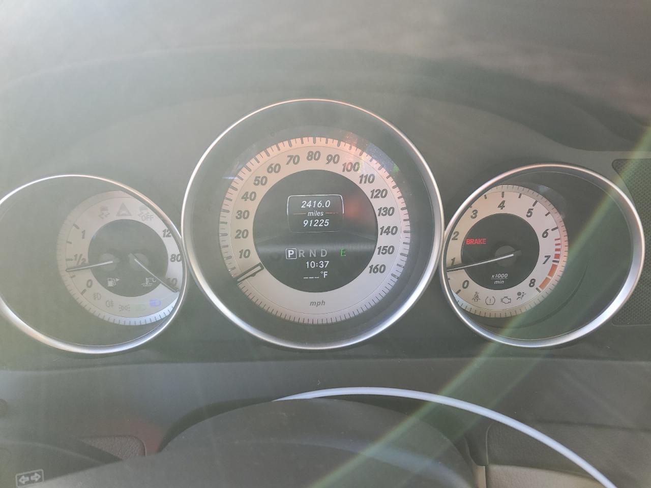 2013 Mercedes-Benz C-klasse VIN WDDGF4HB0DR261534 Copart auction photo, front end / minor dent/scratches damage thumbnail 9