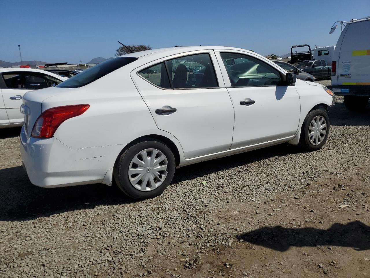 2015 Nissan Versa VIN 3N1CN7AP0FL808009 Copart auction photo, front end damage thumbnail 3