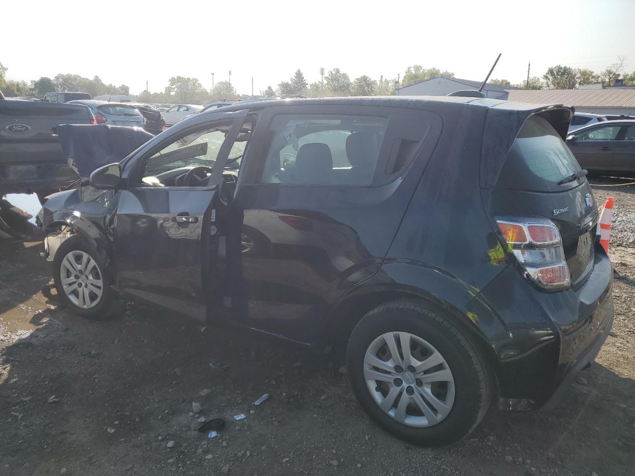2020 Chevrolet Sonic VIN 1G1JG6SB8L412711 Copart auction photo, front end / side damage thumbnail 2