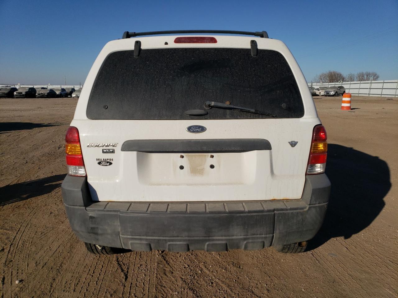 2007 Ford Escape VIN 1FMYU93187KA41132 Copart auction photo, front end damage thumbnail 6