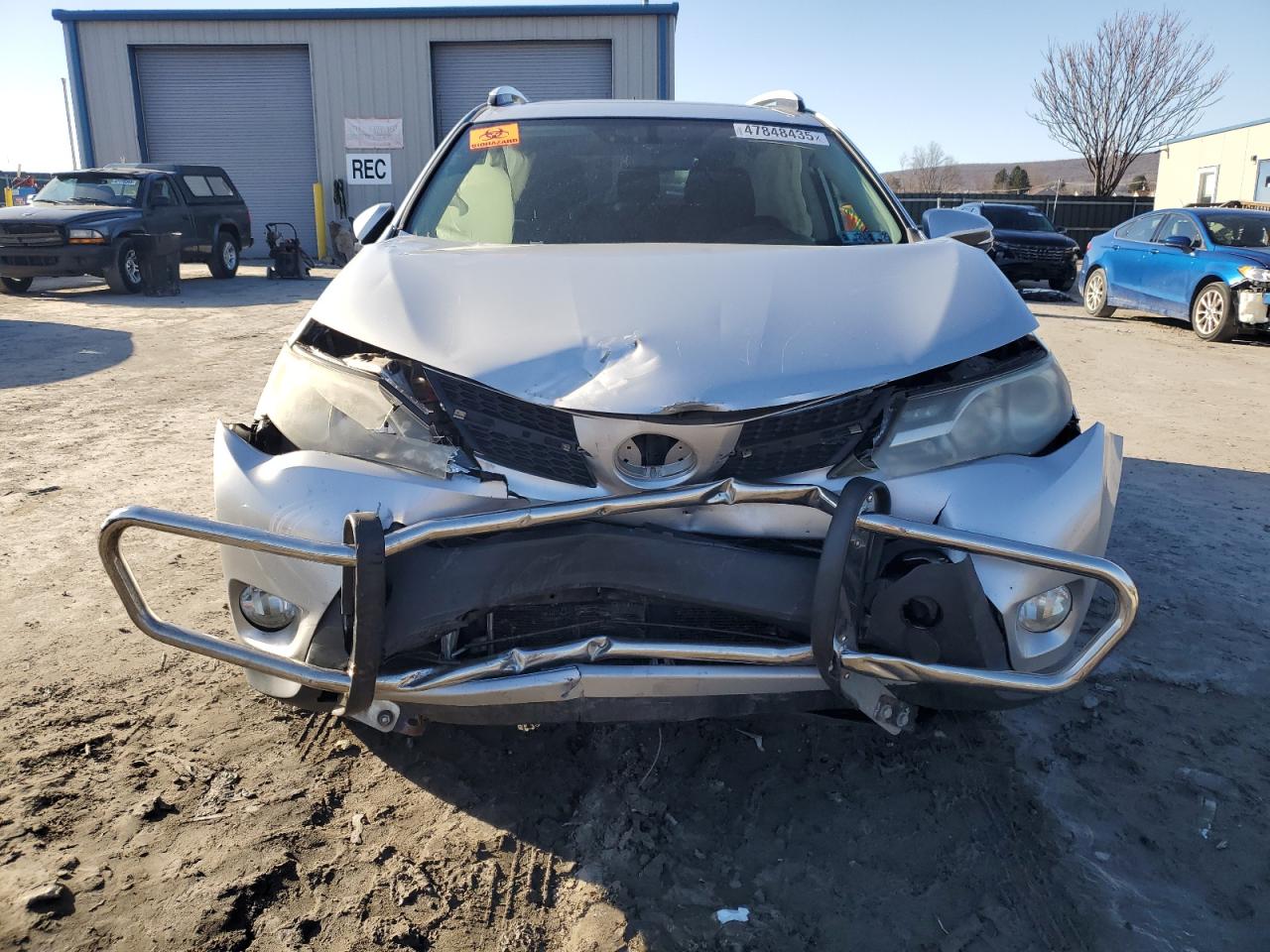 2013 Toyota RAV 4 VIN JTMRFREV4DD045715 Copart auction photo, front end / side damage thumbnail 5