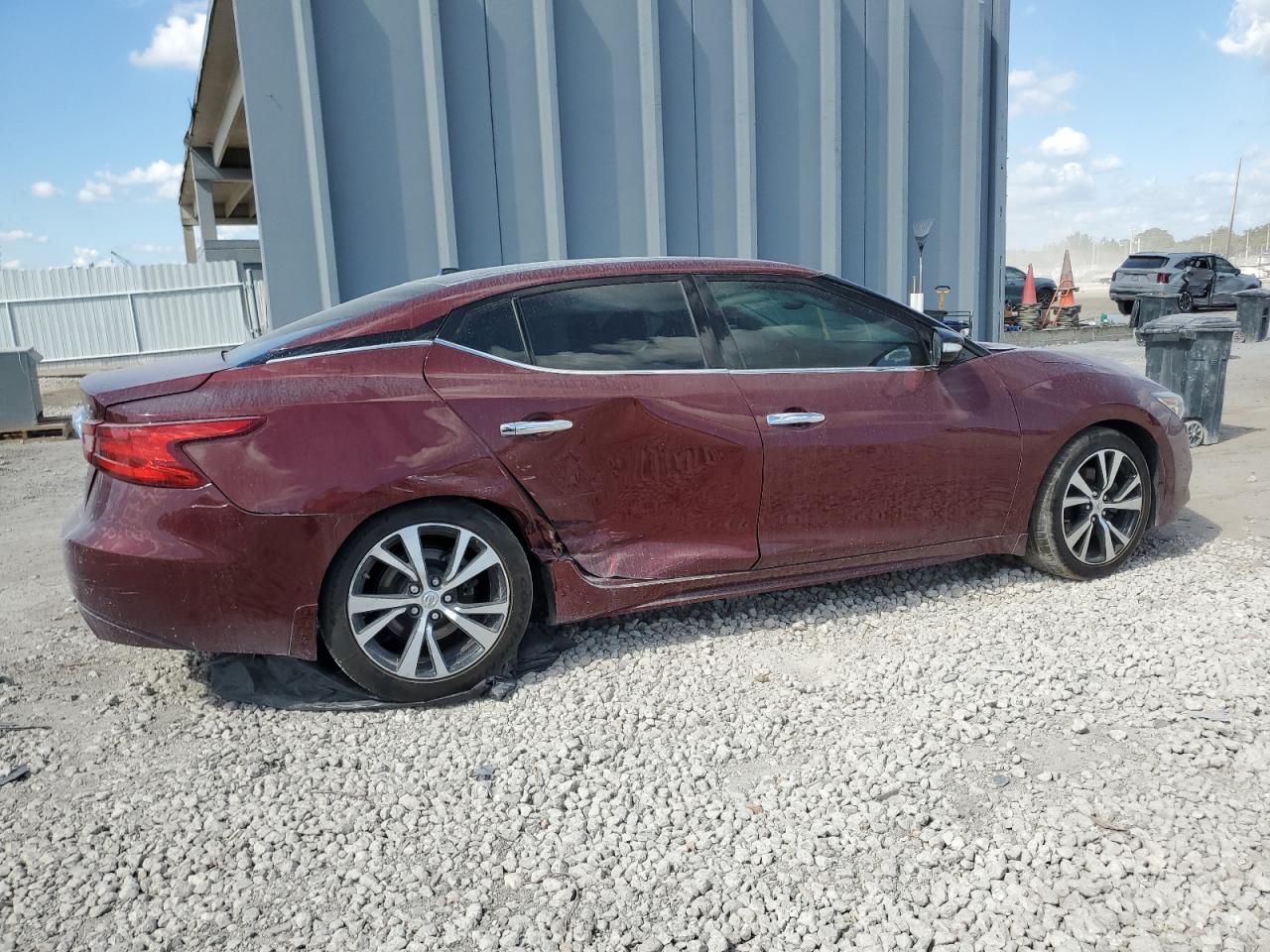 2017 Nissan Maxima VIN 1N4AA6AP2HC456114 Copart auction photo, side / minor dent/scratches damage thumbnail 3