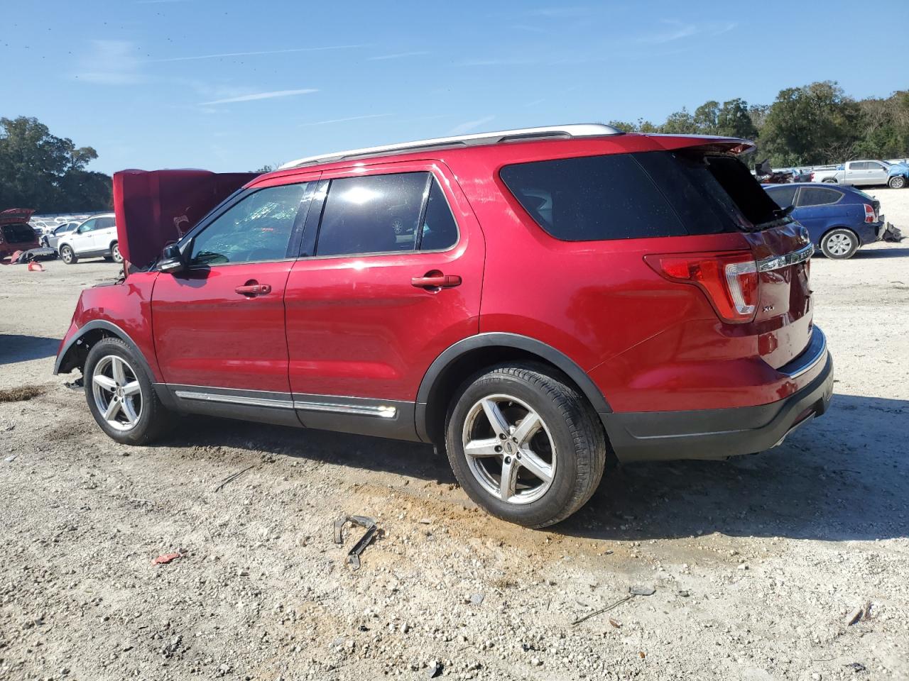 2018 Ford Explorer VIN 1FM5K7D8XJGB27352 Copart auction photo, front end / rear end damage thumbnail 2