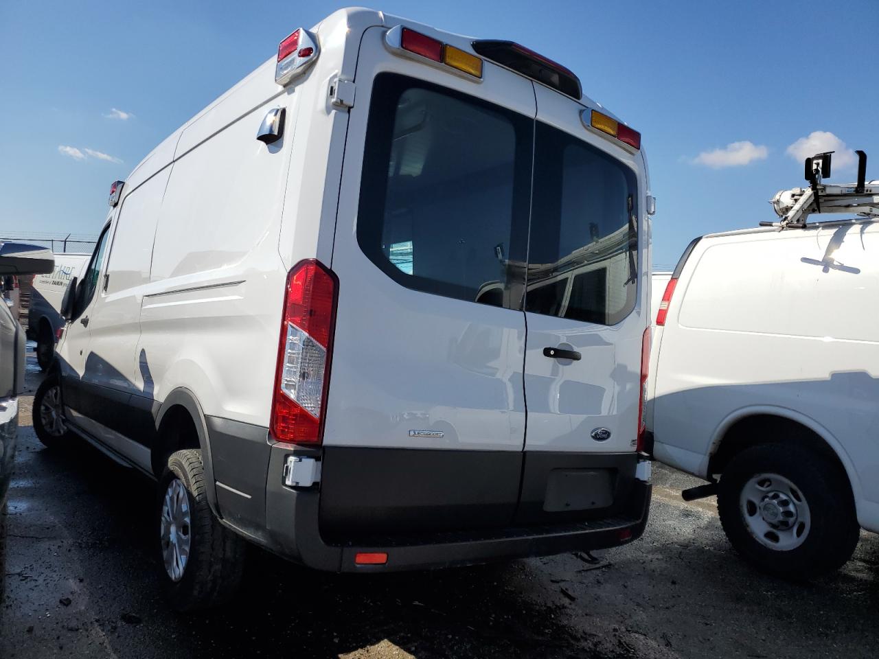 2021 Ford Transit VIN 1FDBR1CG8MKA65343 Copart auction photo, all over / undercarriage damage thumbnail 2