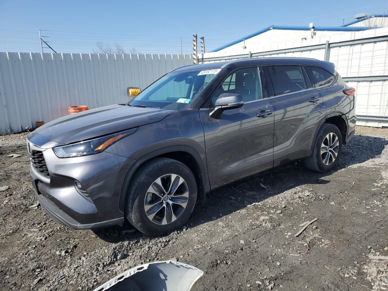 2022 Toyota Highlander VIN 5TDGZRBHXNS235683