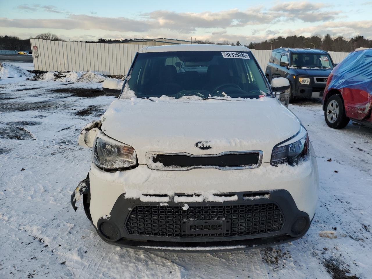 2016 KIA Soul VIN KNDJN2A23G7285277 Copart auction photo, front end / minor dent/scratches damage thumbnail 5
