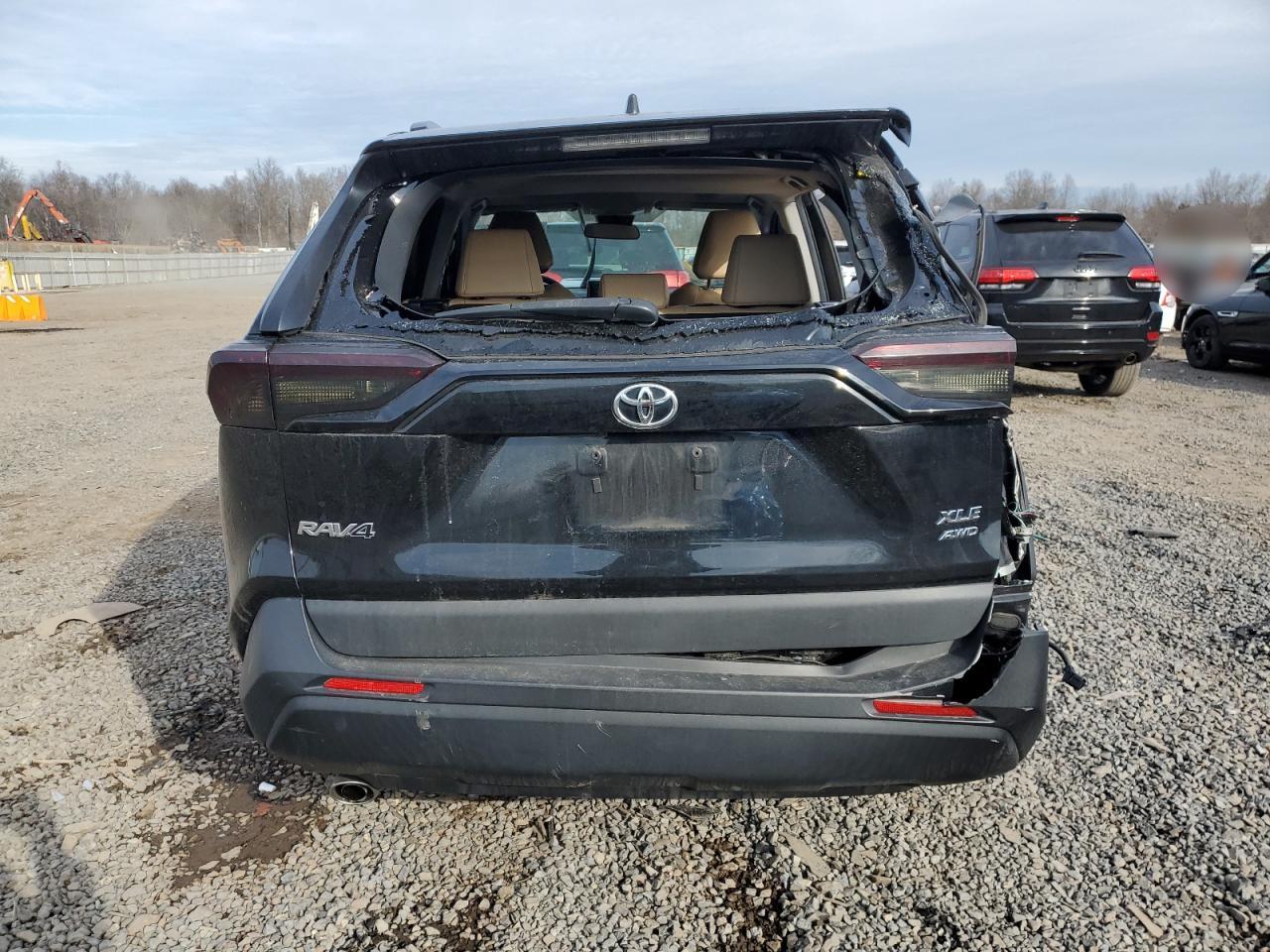 2019 Toyota RAV 4 VIN 2T3A1RFV3KW021786 Copart auction photo, front end / rear end damage thumbnail 6