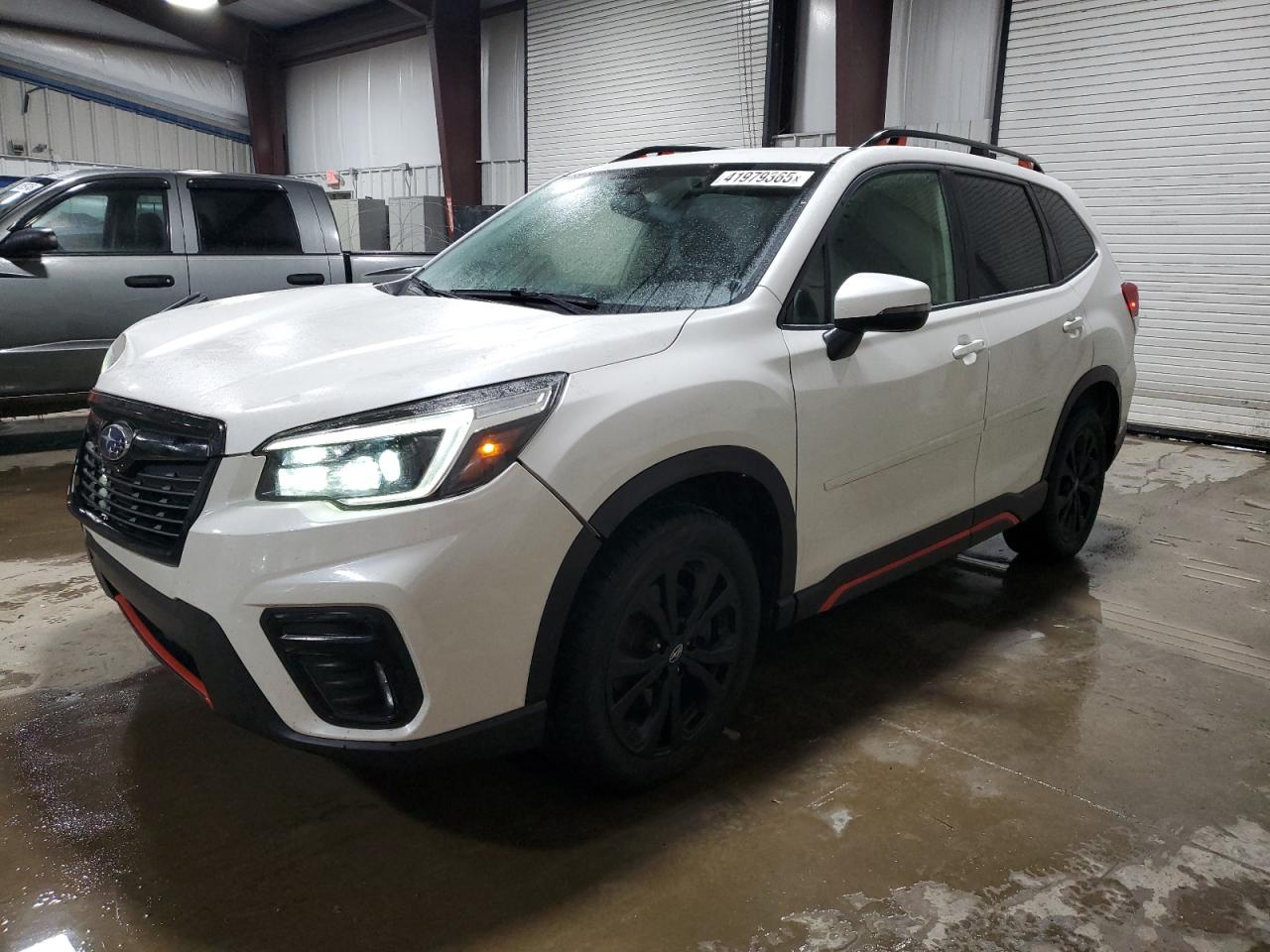 2021 Subaru Forester VIN JF2SKARC3MH571805