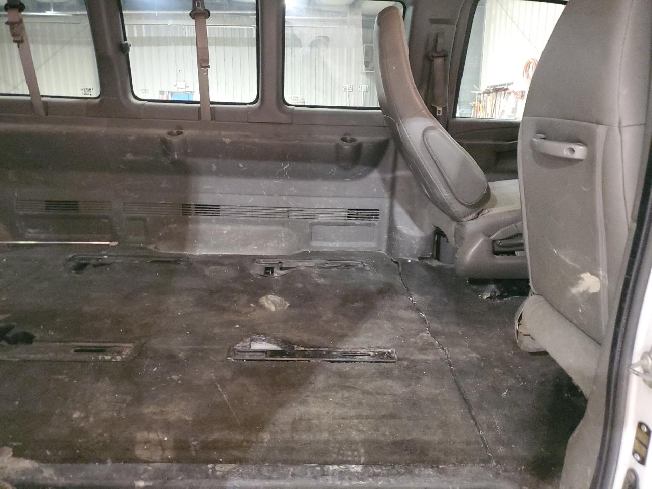 2018 Chevrolet Express VIN 1GAZGPFP9J1290212 Copart auction photo, front end damage thumbnail 11
