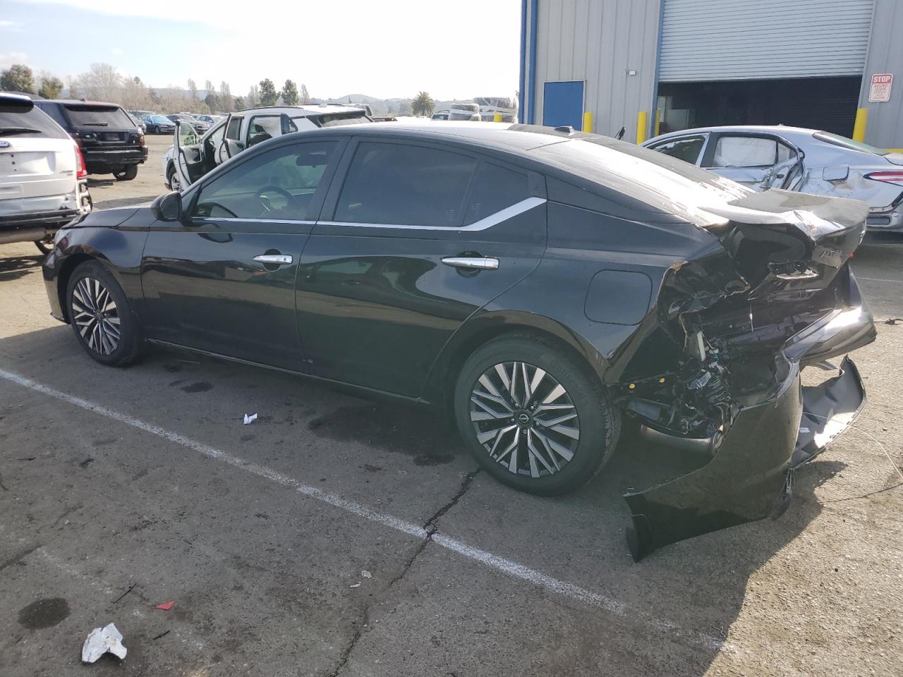 2024 Nissan Altima VIN 1N4BL4DV7RN329328 Copart auction photo, rear end damage thumbnail 2