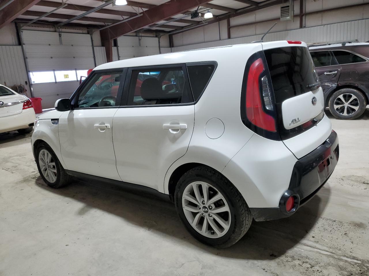2016 KIA Soul VIN KNDJP3A57G7327086 Copart auction photo, minor dent/scratches damage thumbnail 2