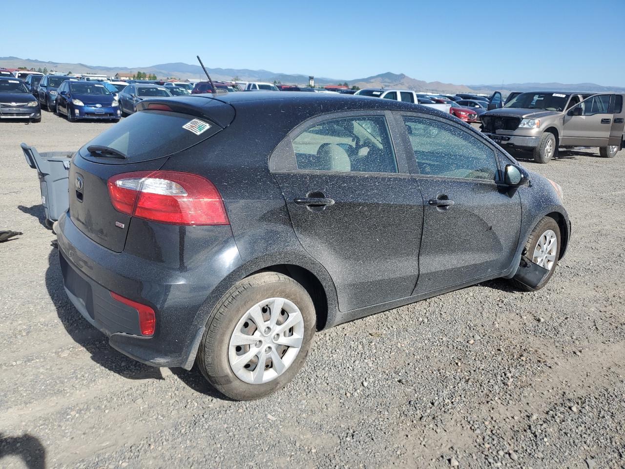 2017 KIA Rio VIN KNADM5A35H6035585 Copart auction photo, front end damage thumbnail 3