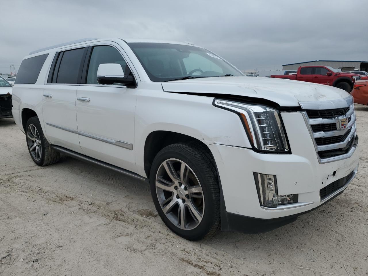 2016 Cadillac Escalade VIN 1GYS4JKJ5GR179922 Copart auction photo, front end / minor dent/scratches damage thumbnail 4