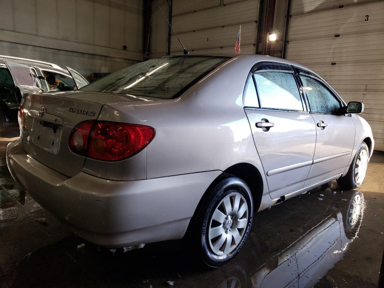2003 Toyota Corolla VIN 2T1BR32E13C103754 Copart auction photo, side / minor dent/scratches damage thumbnail 3