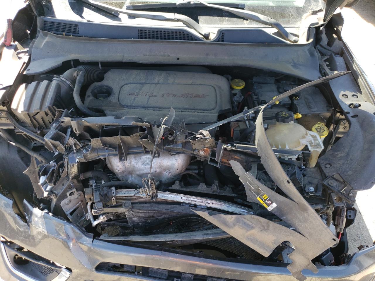 2017 Jeep Compass VIN 3C4NJDCB6HT635794 Copart auction photo, front end / undercarriage damage thumbnail 12