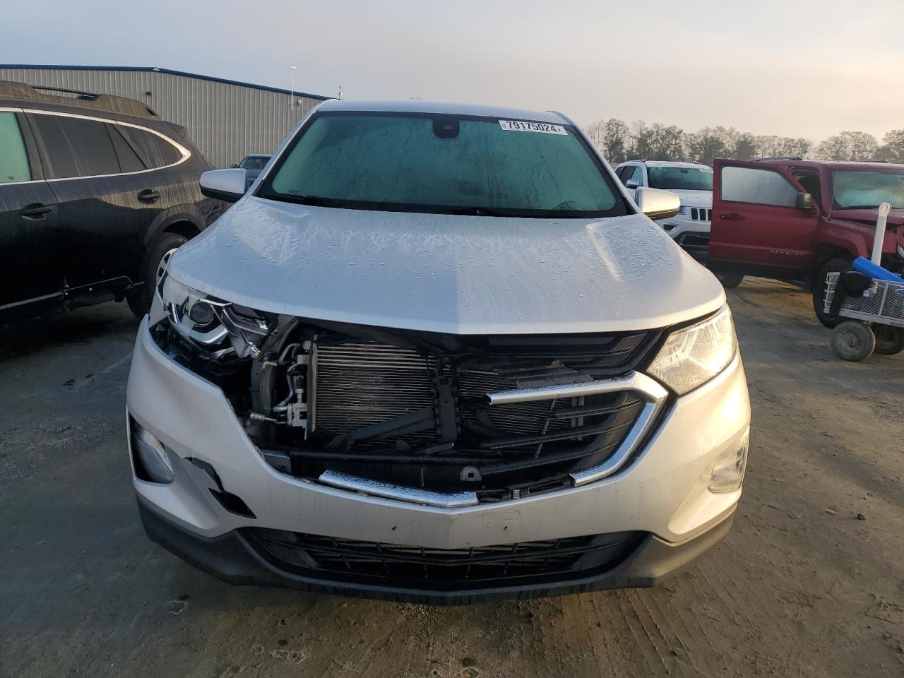 2020 Chevrolet Equinox VIN 3GNAXUEV4LS506303 Copart auction photo, front end damage thumbnail 5